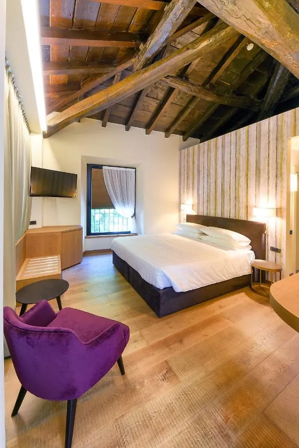 Ξενοδοχείο Relais & Spa Castello Di Casiglio Έρμπα
